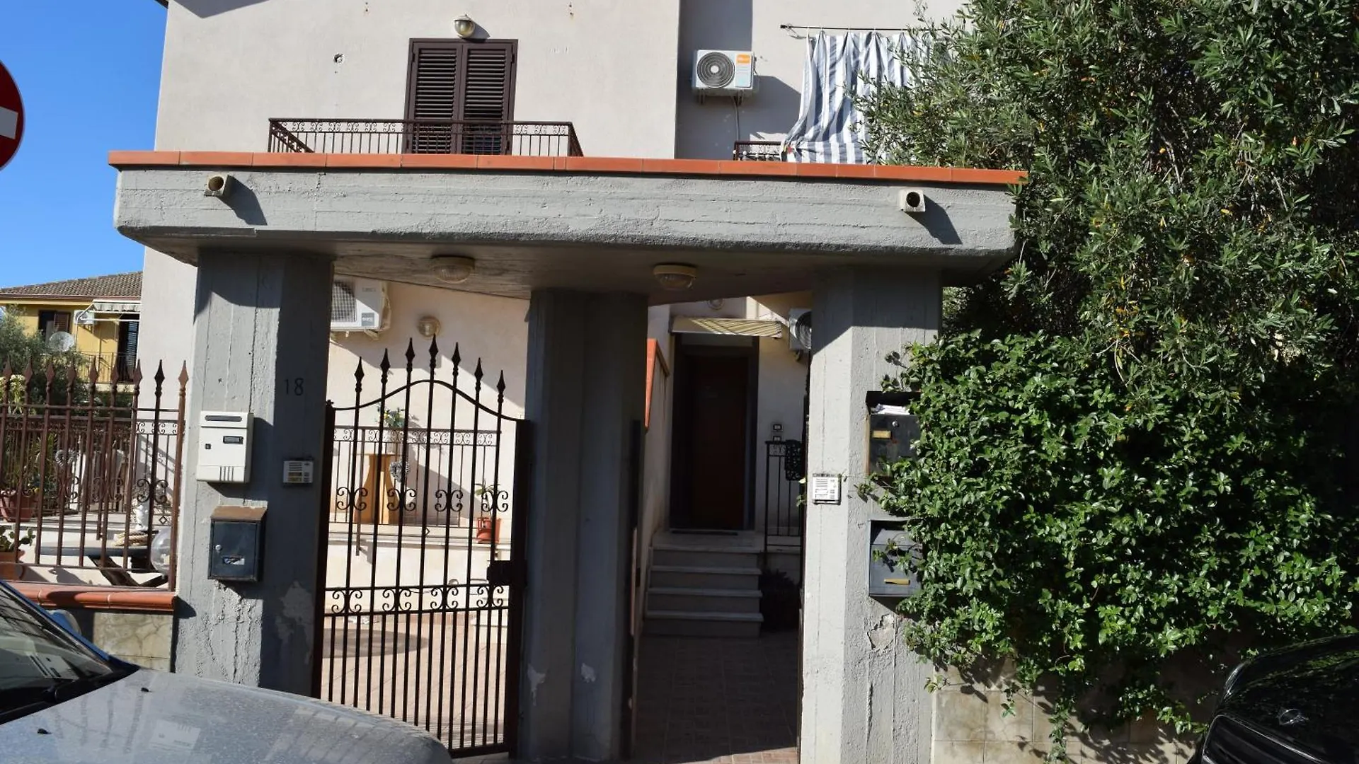 איסולה דלה פמינה Villa Rosi 0*, איסולה דלה פמינה